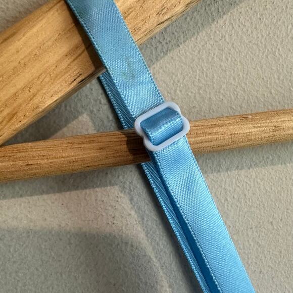 Vanity Fair Vintage Stain Lace Camisole Lingerie Top Made in USA Blue size 38 - Picture 13 of 13